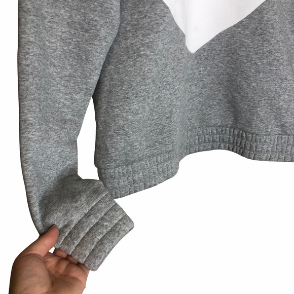 FILA Quarter Zip Pullover Color Block Sweatshirt - Picture 4 of 9